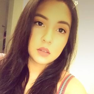 Meet your Posher, Yvonnie